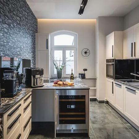 Apartment Goldmädchen 93 - Beletage